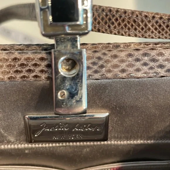 Judith Leiber snakeskin handbag - Picture 10 of 15